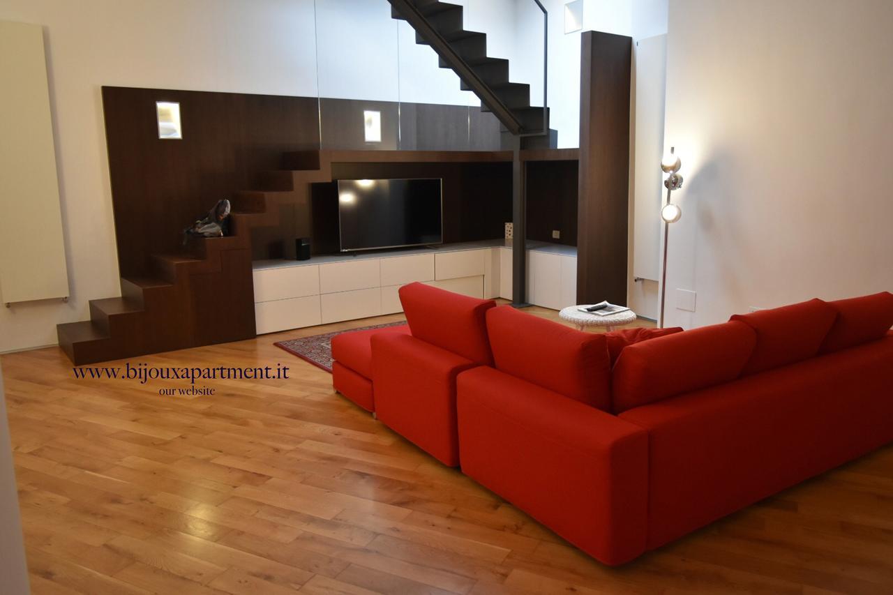 Bijoux Luxury Apartment In Old Town باري المظهر الخارجي الصورة
